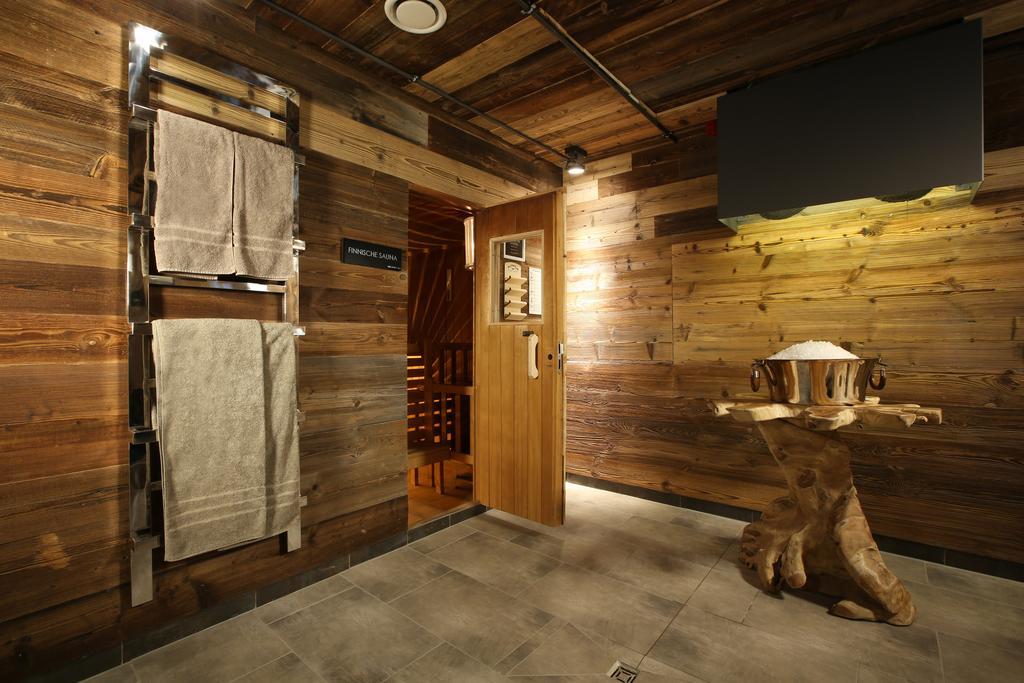 Naegler'S Fine Lounge Hotel エーストリッヒ・ヴィンケル エクステリア 写真